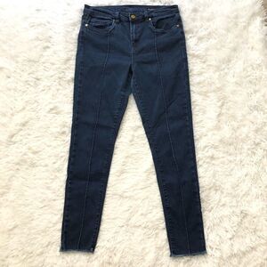 COPY - BLANKNYC DARK WASHED MIDRISE SKINNY‎ JEANS SZ 30